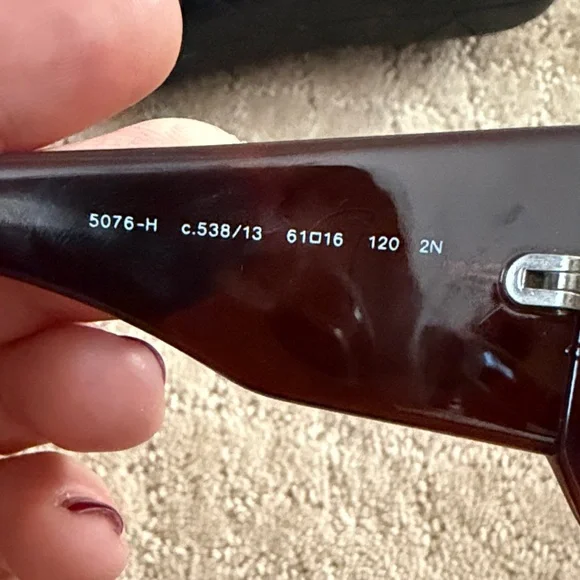 CHANEL Tortoise Sunglasses with Quilted Black Case - Picture 3 of 5